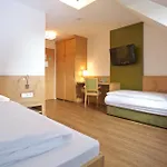 Zur Mühle 3*